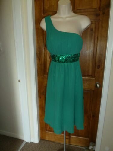 Femme Luxe Emerald Green One Shoulder Ruched Slinky Midi Dress Size 12 |  eBay UK