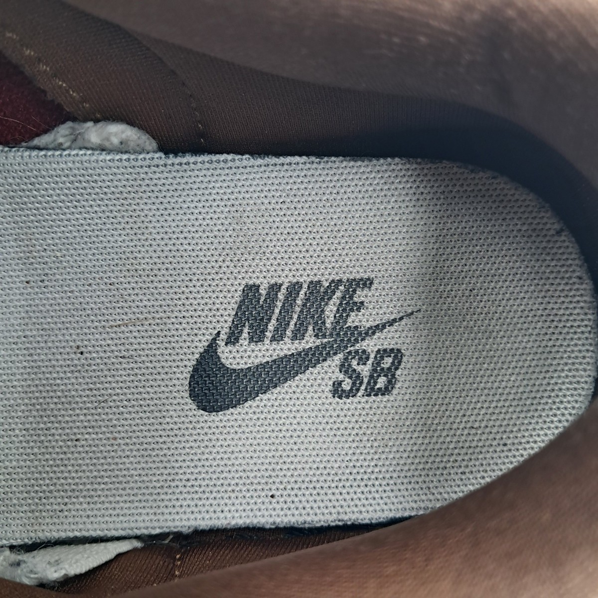 Size 7 - Nike SB Dunk Low Anchorman - 304292-672 - RETAIL $500 Nike Dunk Low Pro SB Anchorman Size 11 beaters | eBay main image 4
