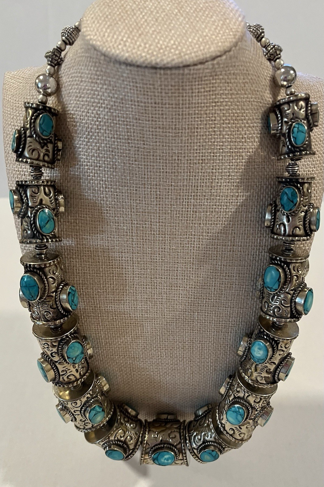 Vintage Sterling Silver And Turquoise Necklace Southwest Boho