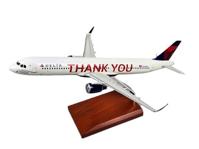 Delta Airlines Airbus A321-200 Thank You N391DN Desk Top Model 1/100 SC Airplane