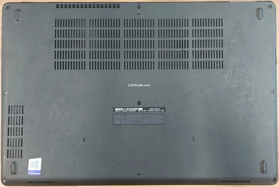 Dell Latitude 5590 · i5-8350 · 16GB · 256GB, photo 3 of 5