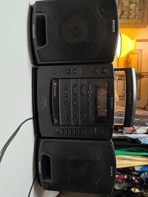 Sony CFD-616 6-CD Changer AM/FM Radio Boombox Tape Player Vintage Old School