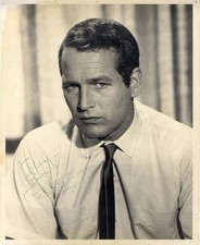 ACTOR Paul Newman (+) OSCAR autograph, signed vintage photograph