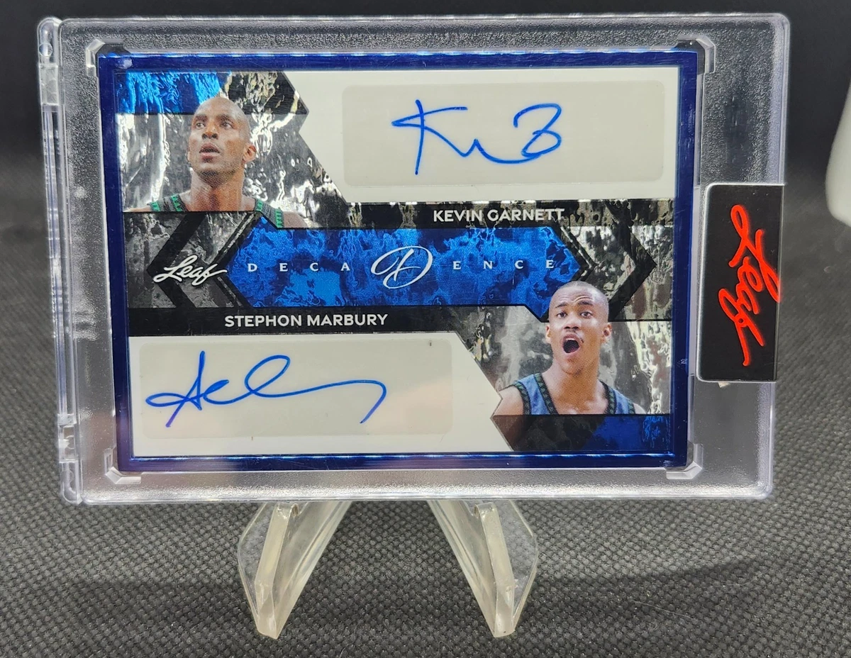 Kevin Garnett Basketball Autographed Sports Trading Cards