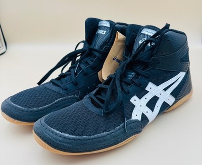 ASICS Matflex 7 Wrestling Shoes Men's 10.5 Black White Gum 1081A051-001 NWT
