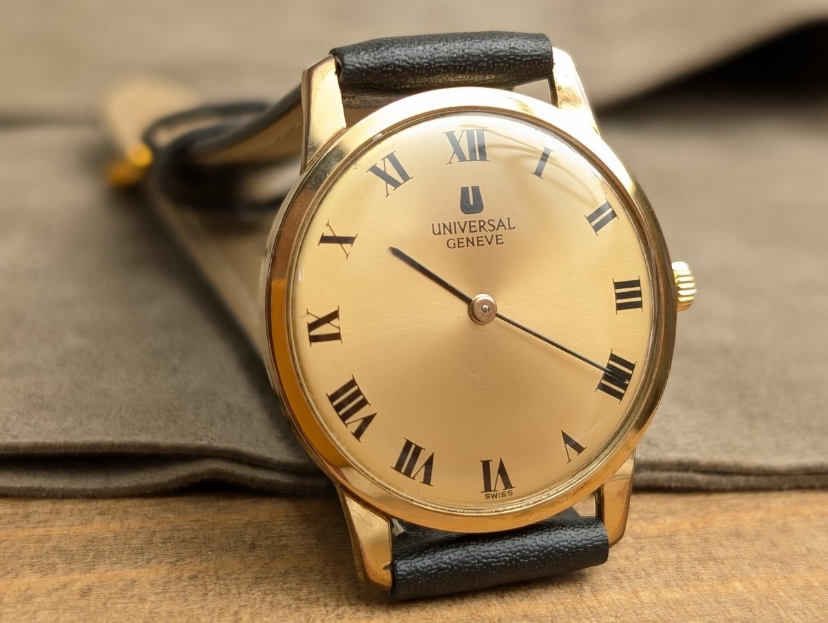 Universal Geneve 542101 Automatic Roman Dial Men's Watch Vintage