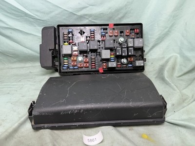 2013-2014 Chevy Malibu 2.4L Engine Fuse Box Relay Junction Block OEM 22873728