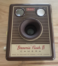 Vintage Kodak Brownie Flash B 1958 - 1960 made in England art deco tested works