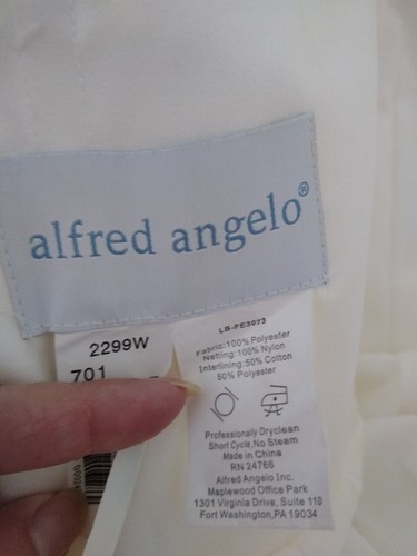 ALFRED ANGELO Diamond White wedding dress Style 2299 sz 18 Beautiful dress❤️ - Picture 7 of 8