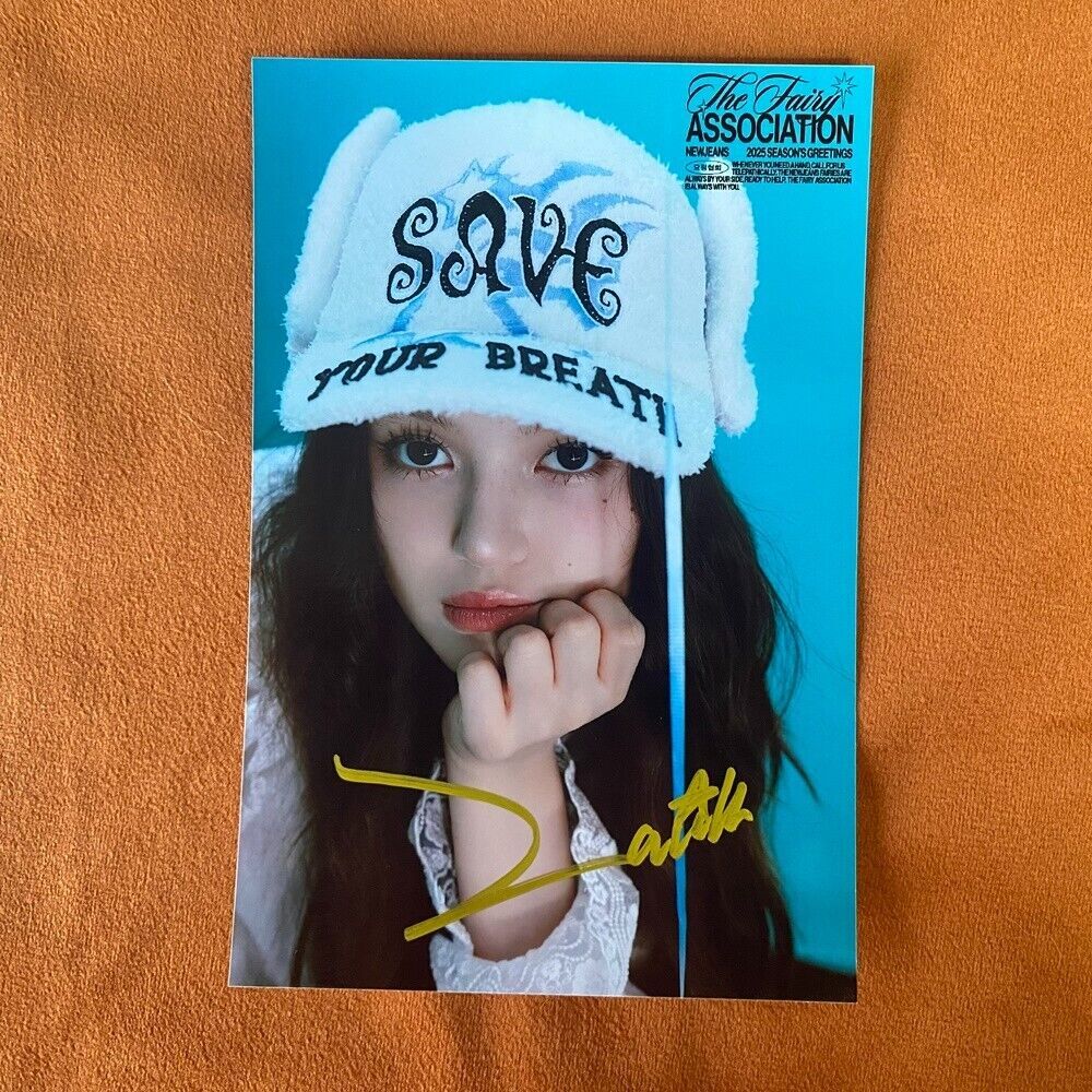 NEWJEANS DANIELLE Autographed Signed Photo K-POP Collection 4*6