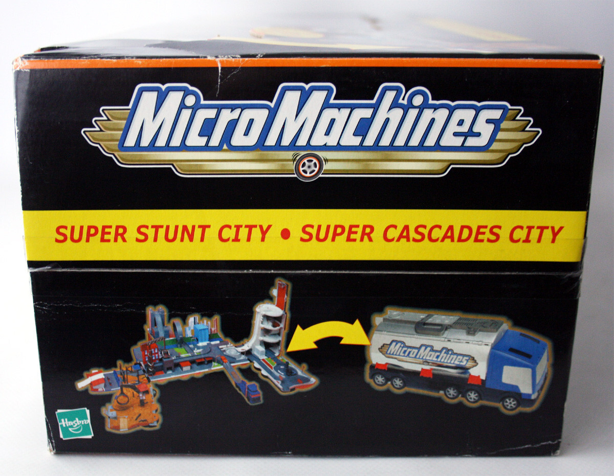 RARE 2001 HUGE MICRO MACHINES SUPER STUNT CITY PLAYSET HASBRO NEW