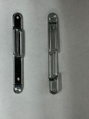 One (1 Piece) Rolleiflex Camera Part OEM