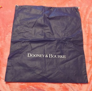 dooney and bourke dust cover