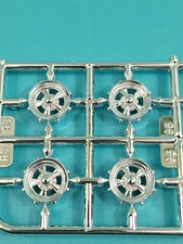 Revell AMT Ertl Monogram Moebius 1/25 Model Part 1965 Mercury Comet Cragar S/S