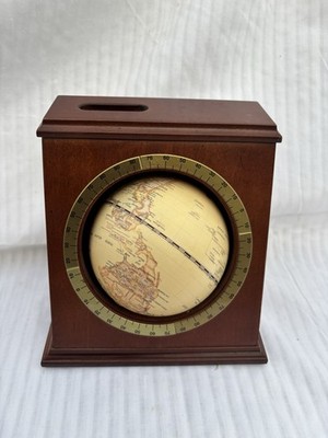 BOMBAY Globe in Wood Base, EUC, 094 Z26, Rotating Globe