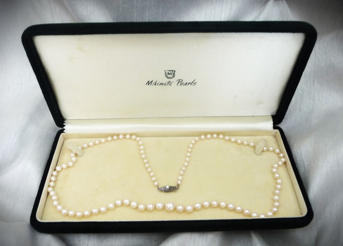 GORGEOUS VINTAGE MIKIMOTO 22'' 3.6-7.25mm GRADUATED AKOYA PEARL