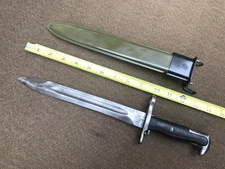 US WWII AFH 10” M1 BAYONET & Scabbard* for U.S. WWII M1 Garand #329
