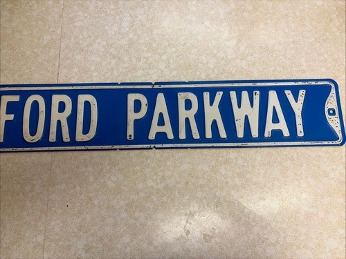 Rare Vintage Ford Parkway Embossed Painted Metal Street Sign Minnesota?med Blue