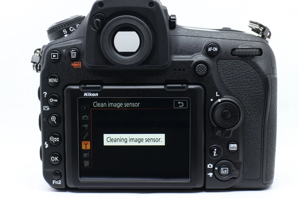 [MINT / in Box / 4267 shots ] Nikon D850 45.7 MP DSLR / Young battery #40710 - Image 4 of 4