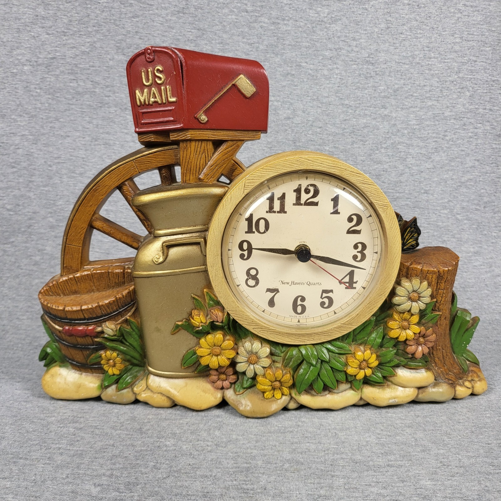 Vintage Burwood New Haven Quartz Wall Clock Battery Powered Made In U.S.A #2667