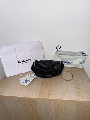 1950€ Burberry BNWT Rose Clutch Black Leather Cross Body Bag w/ Gold Chain 