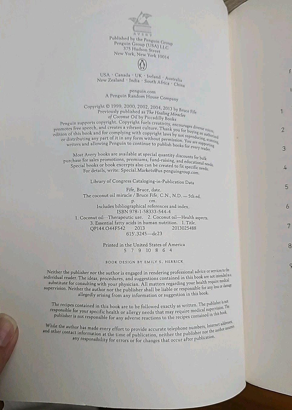 The Coconut Oil Miracle : Use Nature's Elixir to Lose Weight, Beautify Skin 