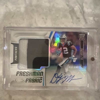 2018 Panini Certified - Freshman Fabric D.J. Moore #232 Mirror /249 (RC/AU/MEM)