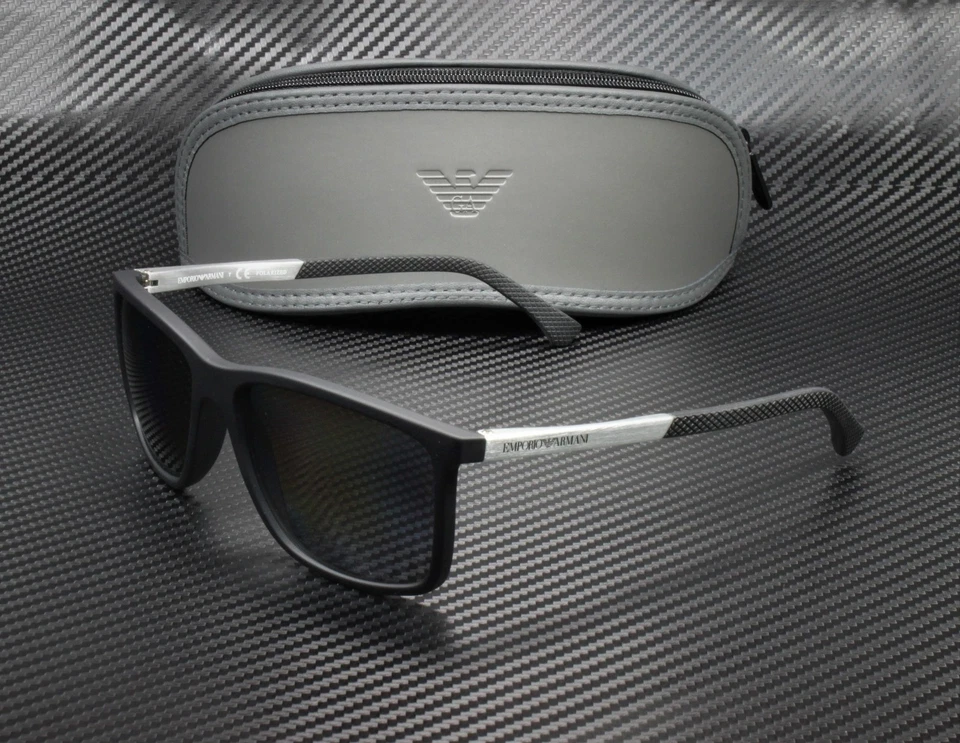 Gafas de sol para hombre EMPORIO ARMANI EA4058 506381 negras de goma polarizadas grises 58 mm Foto 2 de 4
