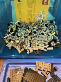 Huge Lot of VTG LEGO Castle Knights And Pieces. 6049, 6066, 6080. Black Falcon