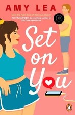 Set On You, Amy Lea,  Paperback