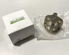 SPX Flow APV J03720005 Pump Valve Guide *NEW IN BOX*