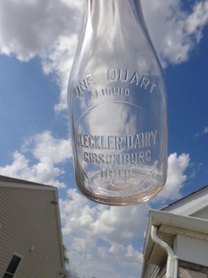 GLECKLER DAIRY GIBSONBURG OHIO ONE QUART EMBOSSED GLASS MILK DAIRY BOTTLE ~ NICE
