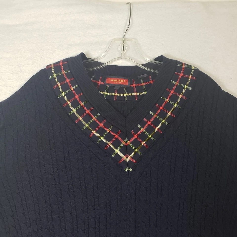 Suéter Pull Over De Colección Austin Reed Para Hombres L Grande Azul Cuello en V Tejido con Cable Foto 2 de 4