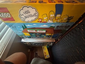 LEGO The Simpsons: Kwik-E-Mart (71016)