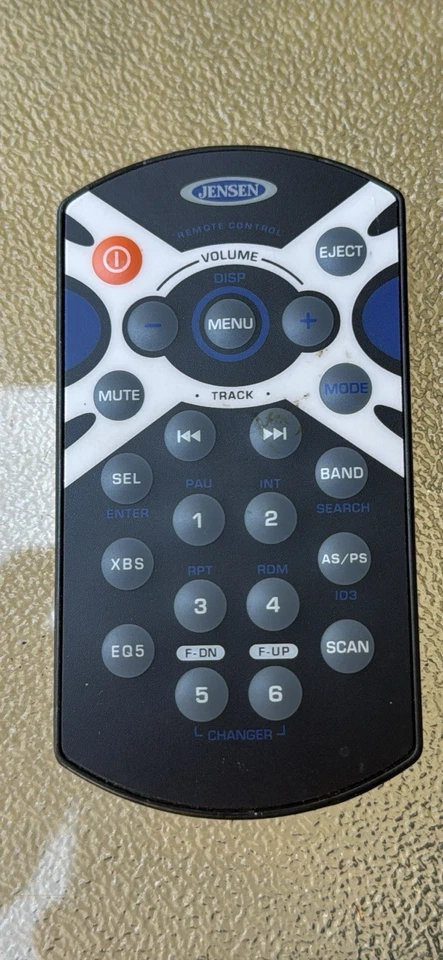 Jensen MP6211 CD receiver with removable face And Remote Control Car Stereo - Image 3 of 4