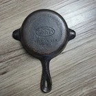 Vintage Cast Iron Skillet Ashtray Wagner Ware 1050 Miniature USA Metalware Spout