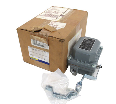 NEW SQUARE D 9036DW31C FLOAT SWITCH