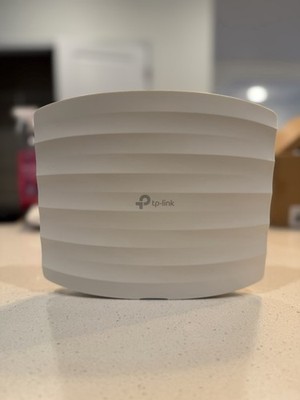 TP-Link AC1350 (EAP225) Wireless MU-MIMO Gigabit Ceiling Mount Access Point