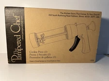 Vintage Pampered Chef Cookie Press Trigger Gun 1525 w/ 16 Disks & Box – EUC