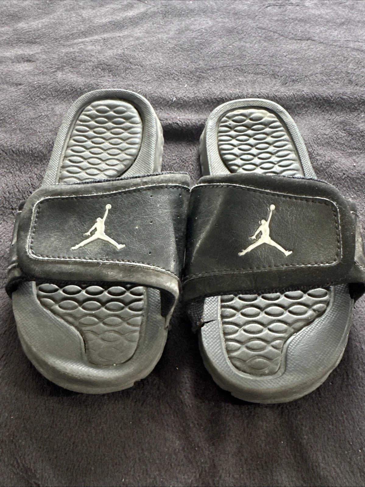 Scivoli Jordan neri taglia 2 giovani