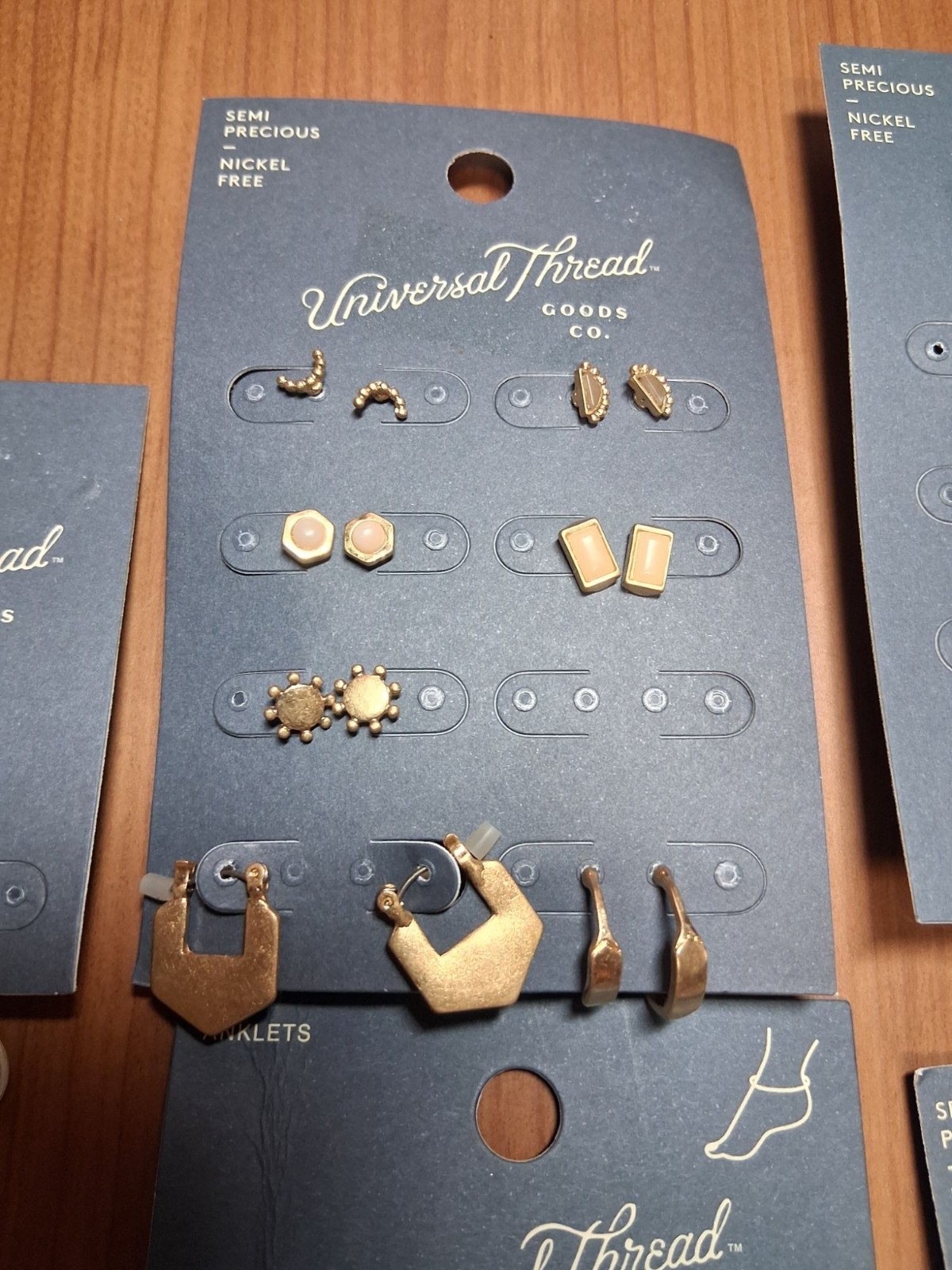 NWT Universal Thread Earring Anklet Bundle (22 Pa… - image 5