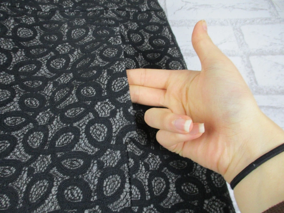 David Lawrence womens pencil skirt black print 10 pockets - Image 4 of 4