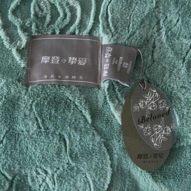 Luxury Blanket Super Soft Warm Thick Blanket Bed Cover Quilt Carved Rose Flowers - Image 3 of 4