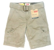Levi's Boys Cargo Shorts Khaki with Belt Size 5 NWT