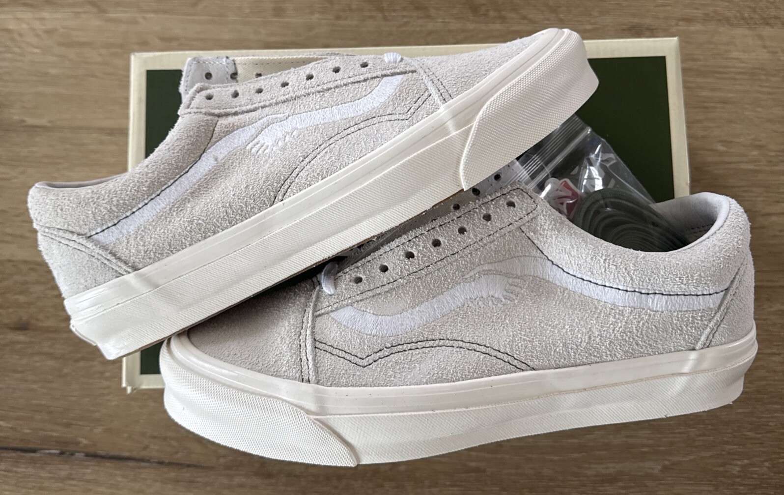 Talla 8.5 VANS Vault OG Old Skool LX x Notre Off White Marshmallow NUEVO EN CAJA