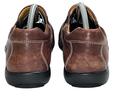 COLE HAAN TUCKER MEN 8.5 BROWN VENETIAN LEATHER LOAFERS  display picture 1