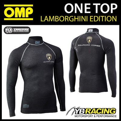 una maglia a maniche lunghe