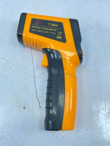 T 380 A IR Thermometer Handheld Infrared Thermometer -50*C-380*C - Picture 3 of 13
