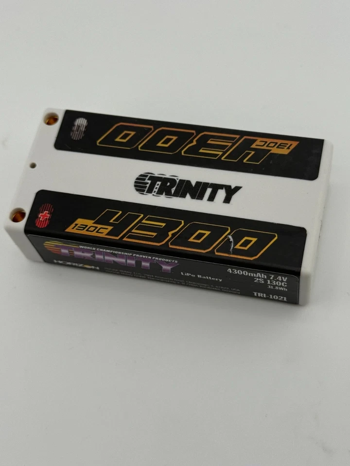 Trinity White Carbon 2S 7.4v 4300mAh 130c Shorty LiPo TEP2322 TRI-1021 - Image 2 of 3
