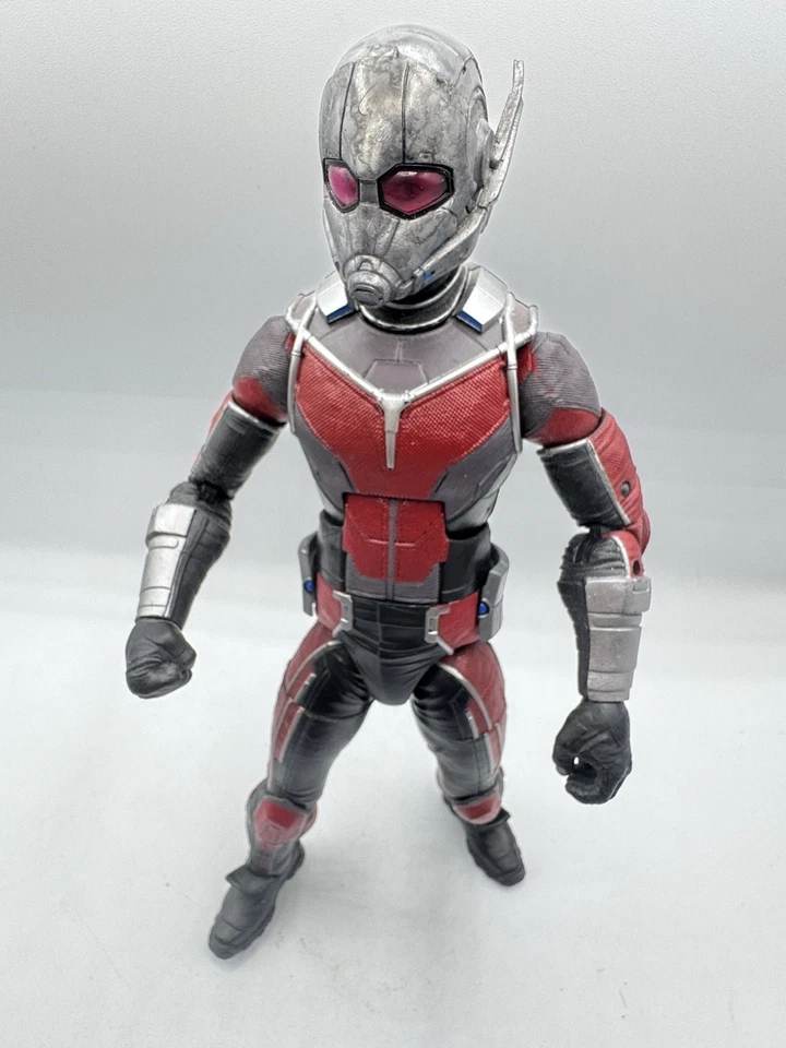 GIANT MAN BAF (Complete Ant Man) - Figura de acción Marvel Legends - Civil War  Foto 2 de 4